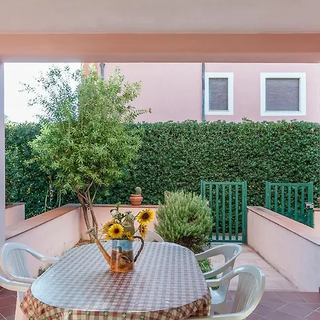 Golfo 6 , Vicino Alla Spiaggia Con Giardino Апартаменты Марина-ди-Кампо