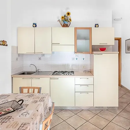 Golfo 6 , Vicino Alla Spiaggia Con Giardino *